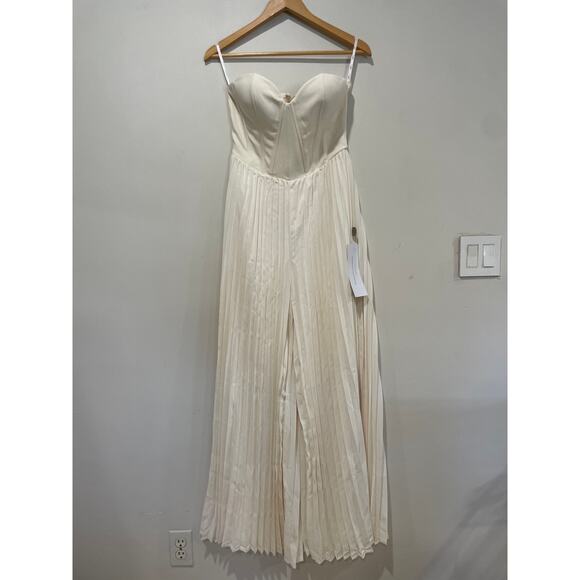 NWT Club L London Lorelai Corset Plisse Wide-Leg Jumpsuit Cream Women's Size 6 - Picture 3 of 7